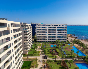 Apartamentos De Diseño Con Impresionantes Vistas Al Mar En Punta Prima