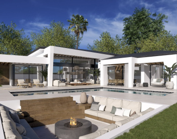 Nature View Detached Houses with Private Pool in Marbella 1
