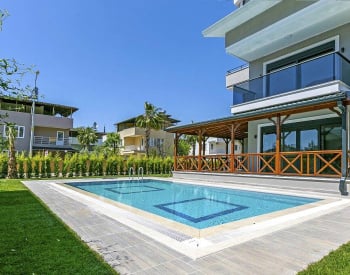 Luxury Design Triplex Villa in a Complex in Antalya Belek