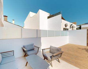Contemporary Real Estate Near Amenities in Pilar De La Horadada 1
