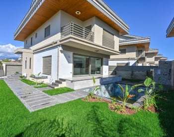 Fethiye Foça’da Özel Havuzlu ve Otoparklı Villalar