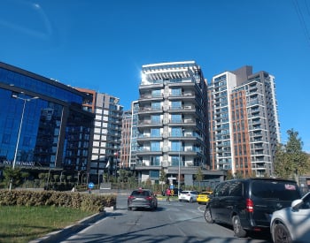 Apartments in a Complex Close to Vadi İstanbul in Sarıyer 1