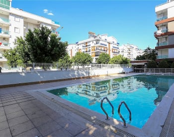 Mountain-view Apartment in a Complex in Antalya Konyaaltı