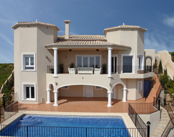 Sea-view Neo-classic Villa in Benitachell Alicante