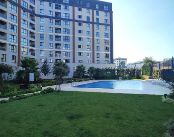 Properties in a Complex with Facilities in Pendik Istanbul