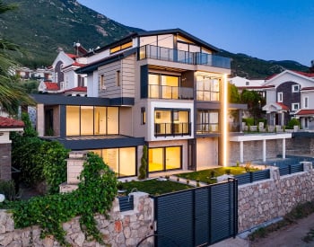 4-schlafzimmer-villa Mit Reicher Ausstattung In Muğla Fethiye 1