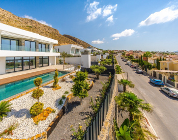 Finestrat Alicante'de Deniz Manzaralı Müstakil Villalar