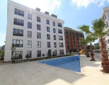 Properties with a Pool 150 M From the Beach in Büyükcekmece 1