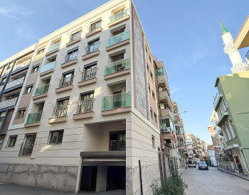 Новые квартиры с балконом и лифтом в Измире, Каршияка 1