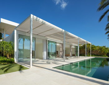 Einstöckige Villa Mit Golfblick In Einer Begehrten Gegend In Casares 1