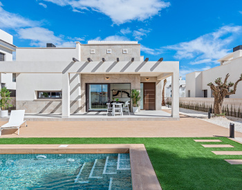 Detached Villas with a Natural Stone Aesthetic in Rojales 1