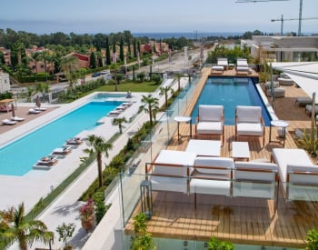 Luxe and Spacious Real Estate in Prestigious Area in Marbella