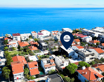 فيلا على بُعد خطوات من شاطئ العلم الأزرق في إزمير أورلا