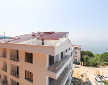 Wohnungen Mit Geräumigen Balkonen In Meeresnähe In Yalova 1