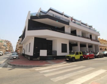 Apartments with Rooftop Terrace Near the Sea in Torrevieja