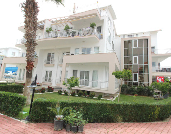 Möblerad Lägenhet I Ett Komplex Nära Bekvämligheter I Antalya Belek