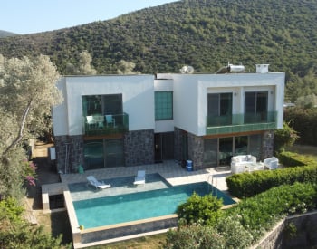 Bodrum Torba'da Deniz Manzaralı Özel Bahçeli Müstakil Villa