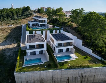 Manavgat’ta Panoramik Dağ ve Doğa Manzaralı Müstakil Villa 1