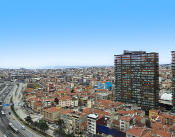 Sea View Flat with Pool and Security Complex in Kadıköy