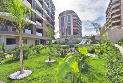 Wohnungen In Einem Komplex Mit 4 Blöcken Und Aktivitäten In Çıplaklı 1