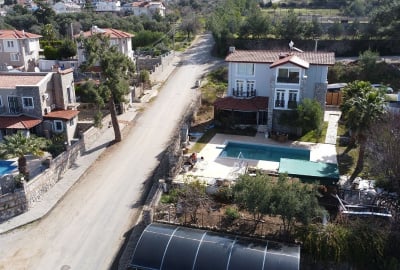 House with a Spacious Garden Near the Beach in Fethiye 1