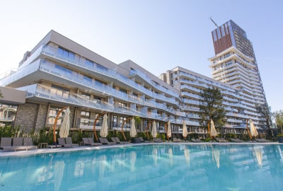 Commercieel Vastgoed Met Zakelijke Pachters In Bornova 3