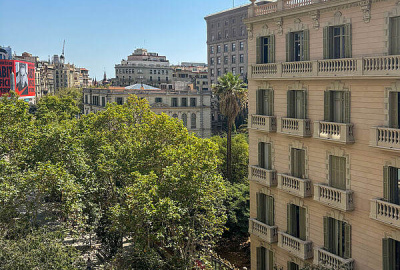 Apartment in Residence in the City Center in Eixample Barcelona 1