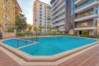 Alanya'nın Gözde Bölgesinde Denize 700 M. Mesafede Şık Daireler 1