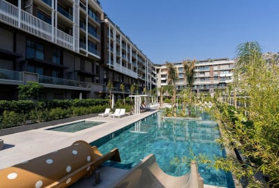Flats in a Complex with Indoor and Outdoor Pool in Antalya 1