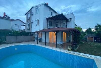 Renoveringsobjekt: 3+1 Villa Med Privat Pool I Kadriye 1