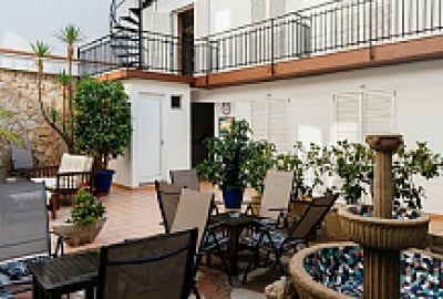 Boutique Hotel Met Licentie Bij Treinstation In Malgrat De Mar 1