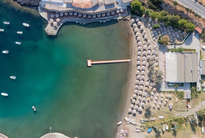 1+1 Apartments in a Beachfront Complex in İzmir Foça 2