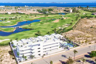 Apartamentos Elegantes Con Vistas Al Mar En Resort De Golf 1
