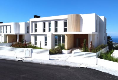 Villa Med Havsutsikt Och Trädgård I Girne, Norra Cypern 1