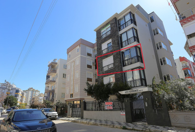 Muratpaşa Kızıltoprak'da Merkezi Konumlu 1+1 Daire 1