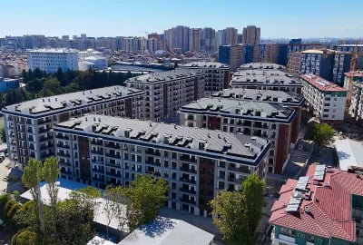 Apartments in Complex Close to Transportation in İstanbul Zeytinburnu 1