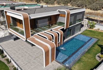 New Villas with Large Gardens and Private Pools in Kuşadası Aydın 1