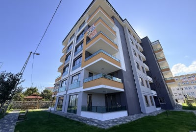 Appartements Vue Mer Près De La Route Principale À Trabzon Besikduzu 1