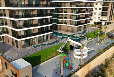 ملک نوسازدر یک مجتمع با ویژگی های غنی در آلانیا 1