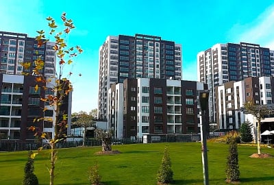 Apartments with Swimming Pools in Beylikdüzü İstanbul 1