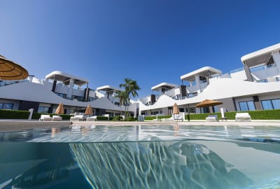 Apartments with Communal Amenities in San Fulgencio, Alicante 1