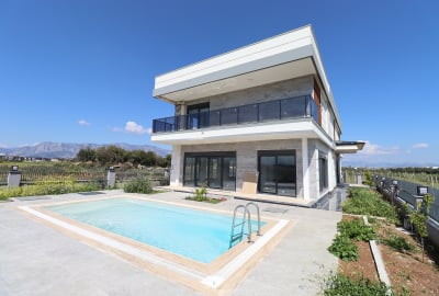 Six Bedroomed House for Sale in Antalya with a Sauna 1