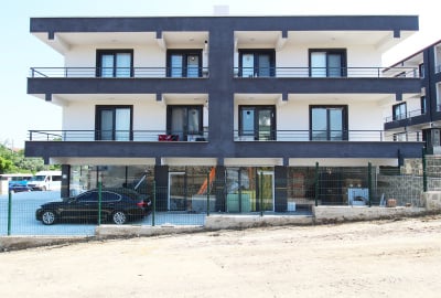 Investeringswinkels In Een Complex In Yalova Altınova 2