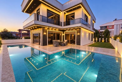 Vrijstaande Villa Met Zwembad En Tuin In Döşemealtı Antalya 1