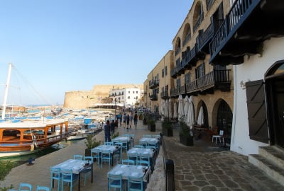 Sklep Na Sprzedaż Pod Zabytkowym Budynkiem W Girne Na Cyprze Północnym 1