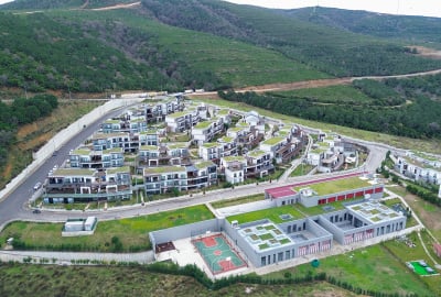 Квартира на среднем этаже с 2 спальнями в Ялова рядом с пляжем 1