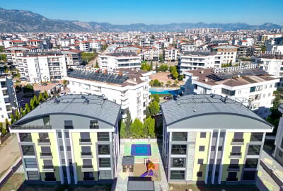 Antalya Döşemealtı'nda Yüzme Havuzlu Sitede Daireler 1
