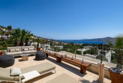 Sea View Detached House with Spacious Terrace in Bodrum 1