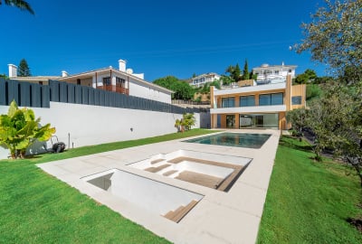 Elegante Villa Mit Privatpool Und Sonnenterrasse In Benalmádena Málaga 1