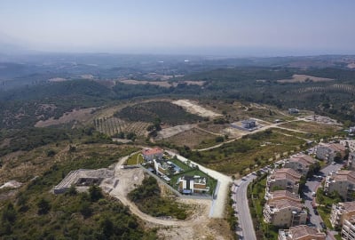 Spacious Villas Close to the Golf Clubs in Kuşadası, Aydın 1